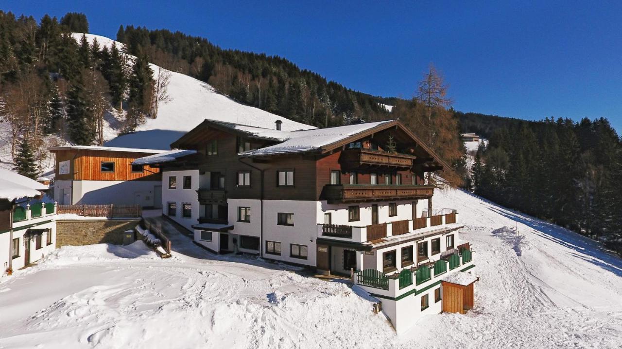 Gaestehaus Standardhaus Зальбах-Гінтерглемм Екстер'єр фото